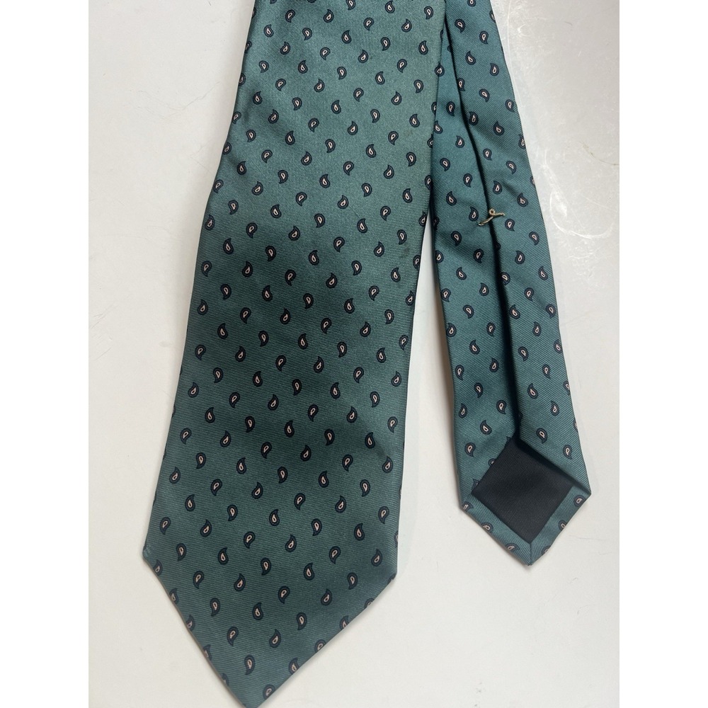 Ferrell Reed Paul Bertram Irving Las Colinas Silk England Paisley Teal Tie